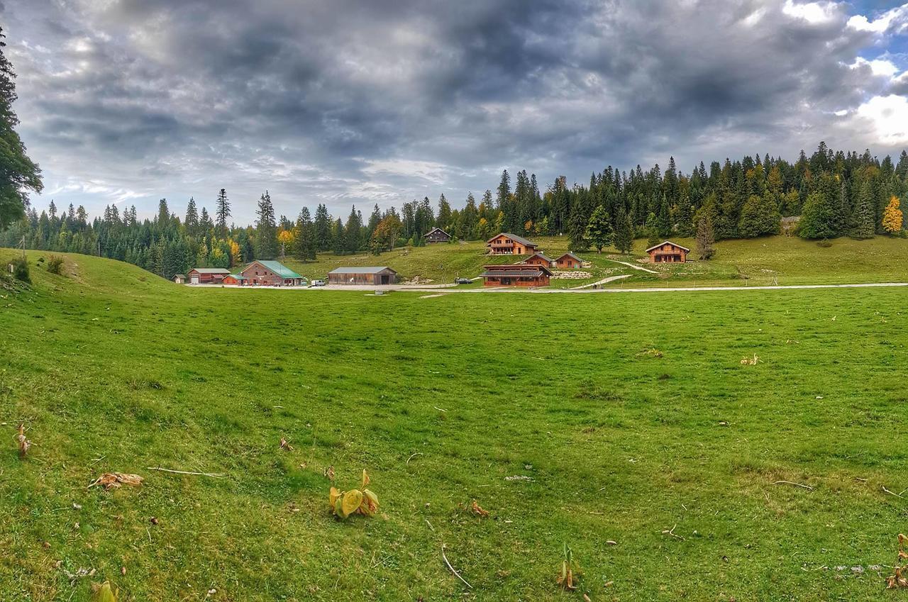 Chez Liadet Hotel Mouthe Kültér fotó